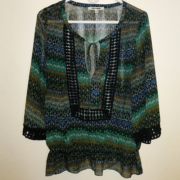 Daniel Rainn Tops - Daniel Rainn Blouse